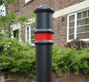 GFC1700 Ornamental Bollard product image